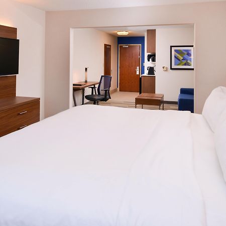 Holiday Inn Express Hotel & Suites Urbana-Champaign-U Of I Area By Ihg Екстериор снимка